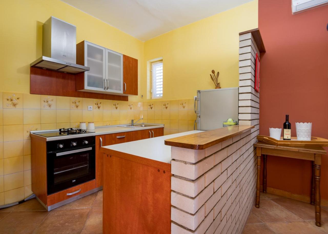 Holiday Home Nives Teodo Esterno foto